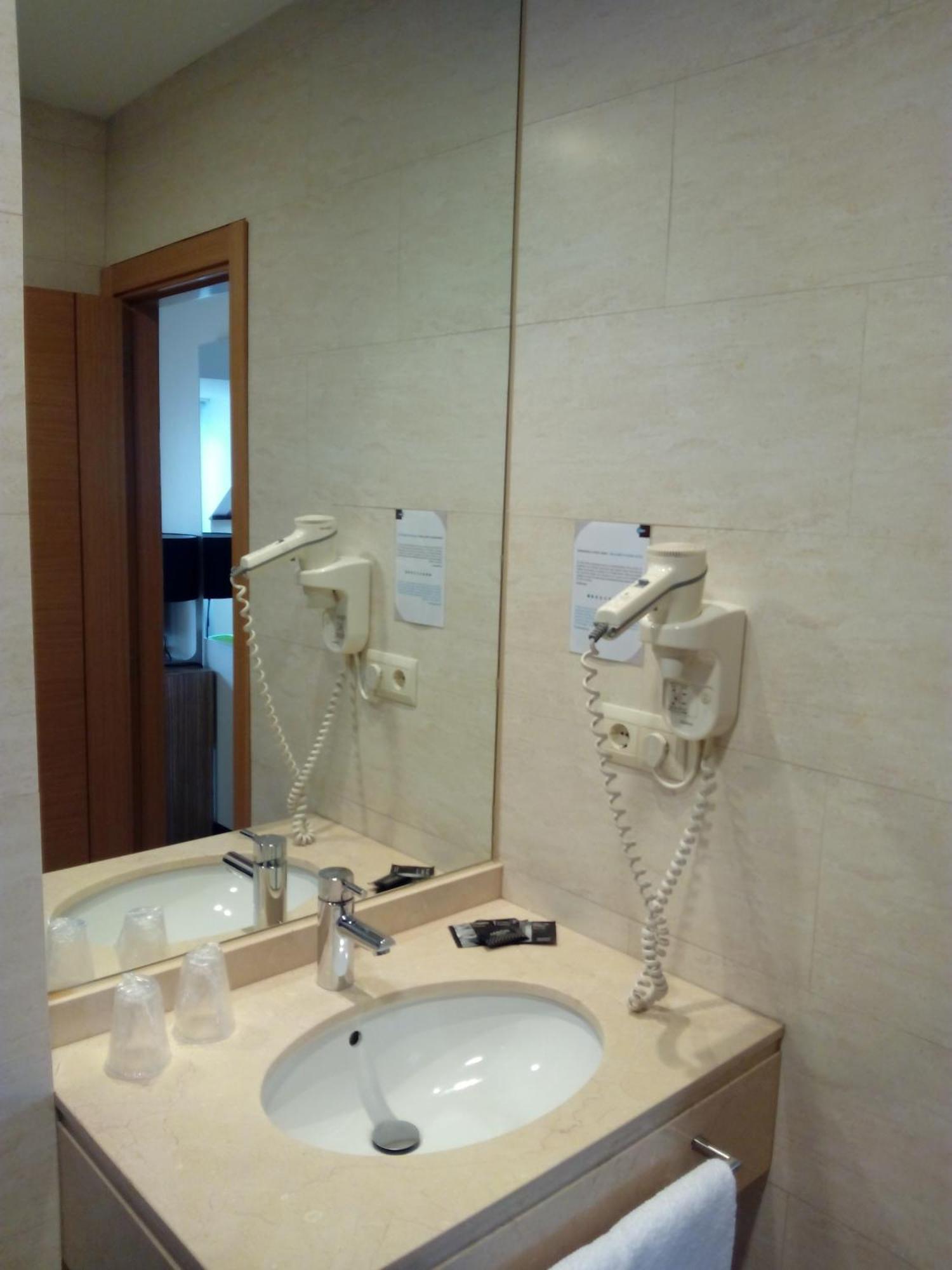 Hotel Moon Ла Коруня Стая снимка